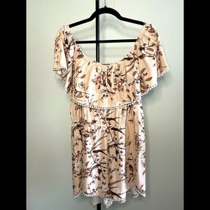 Rue21 | Floral off-the-shoulder romper 🌸